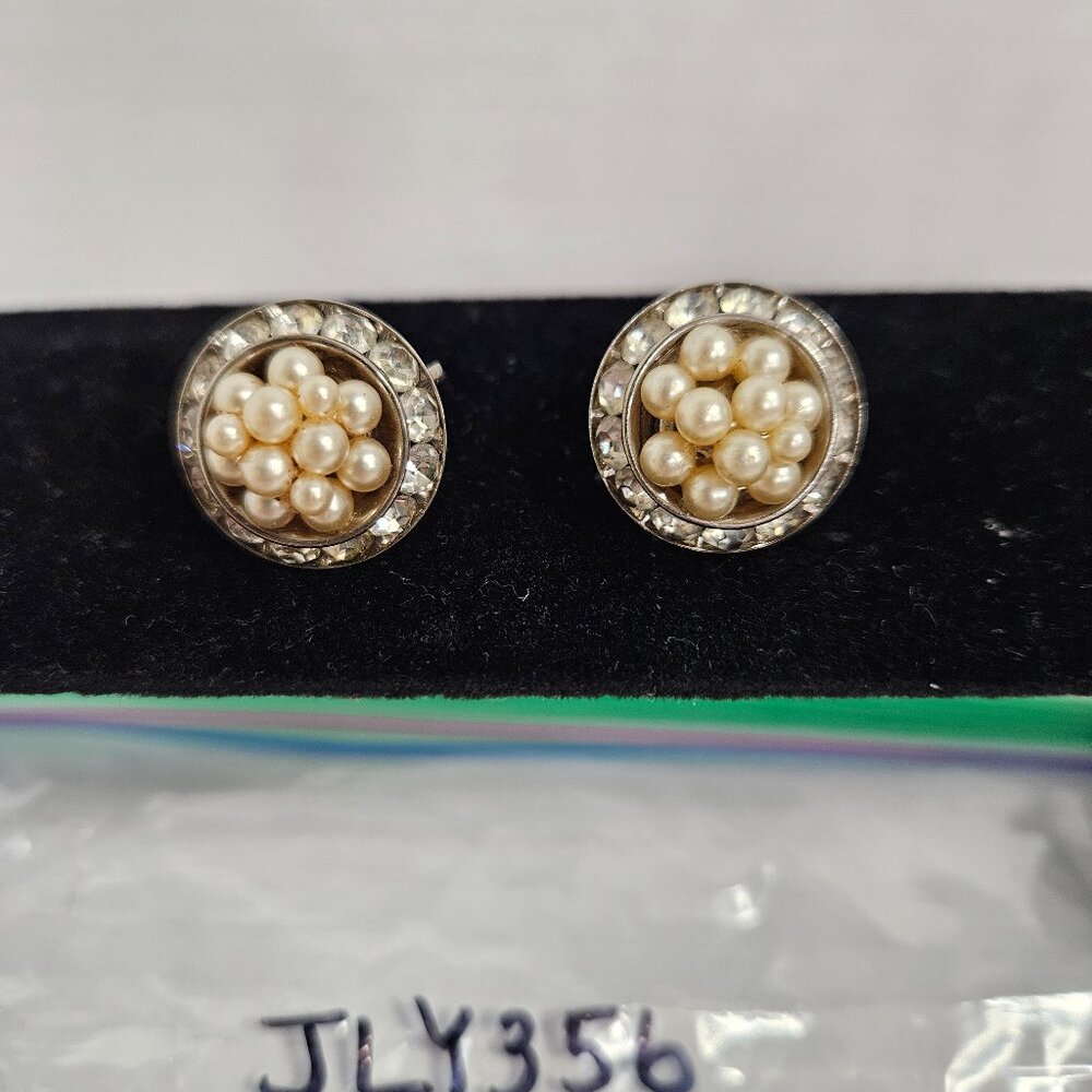 Vintage Coro Screw Back Faux Pearl Cluster Earrings